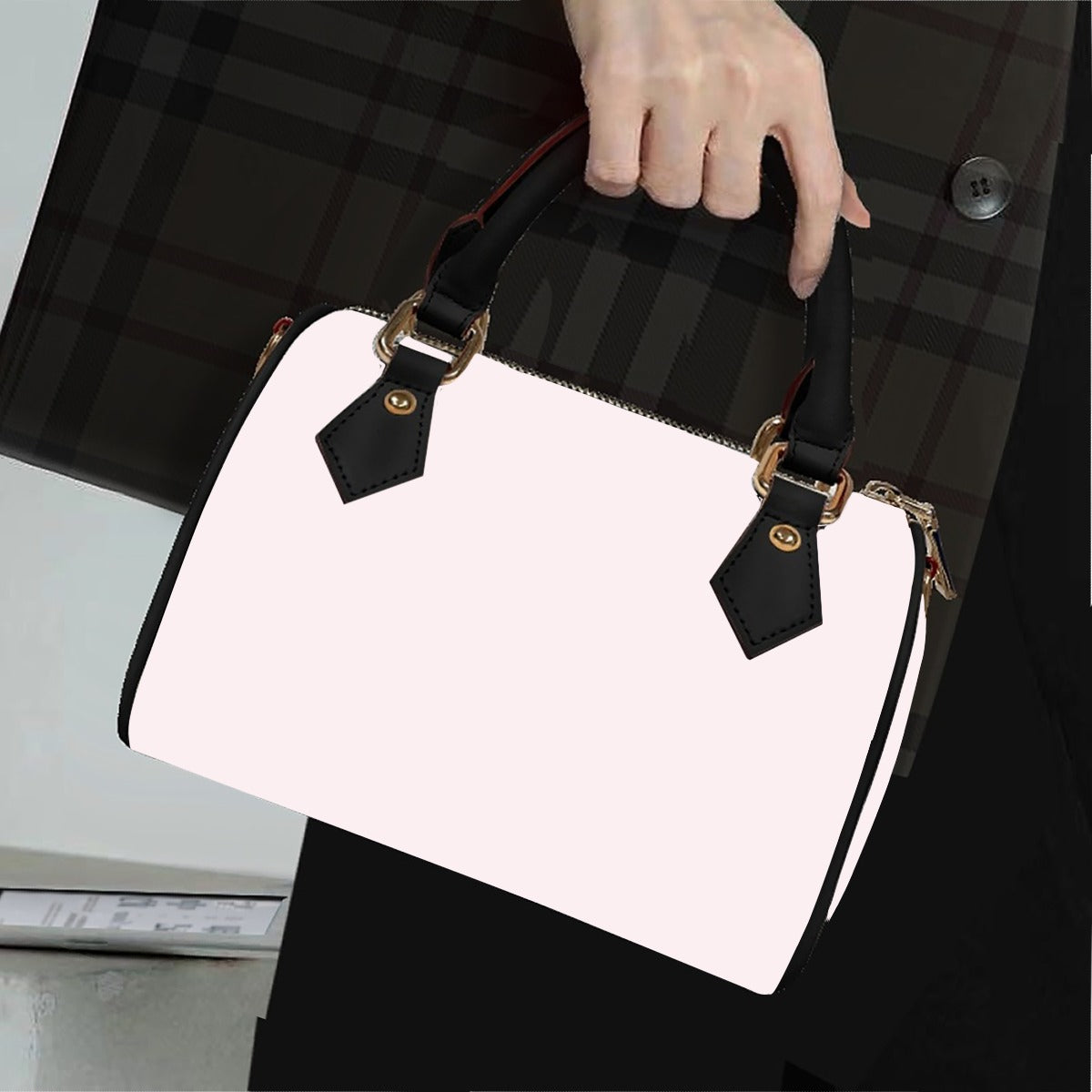 The Lumina Barrel Bag image 2